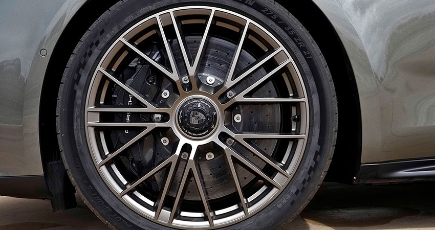Porsche Panamera 6 a Turbo E-Hybrid